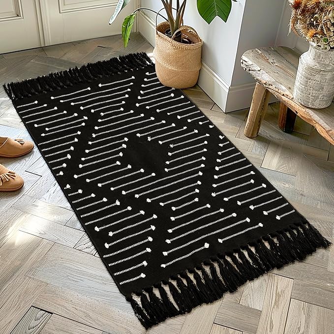 Bedroom Lightweight Throw Rugs Washable Indoor Cotton Thin Carpet for Kitchen, Bathroom, Playroom, Office, Black White
