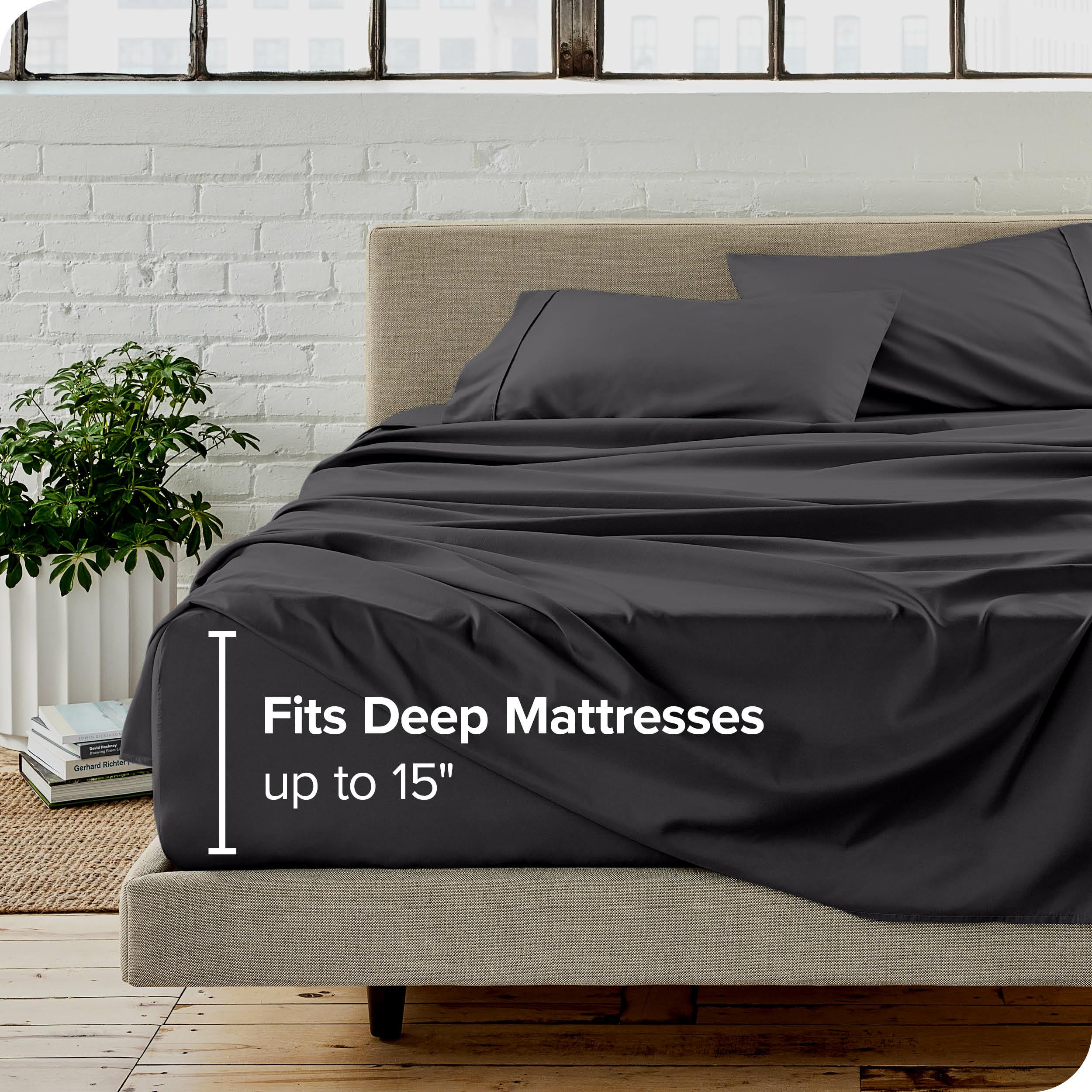 Queen Sheet Set - Luxury 1800 Ultra-Soft Microfiber Queen Bed Sheets - Double Brushed - Deep Pockets - Easy Fit - 4 Piece Set - Bedding Sheets & Pillowcases (Queen, Grey)