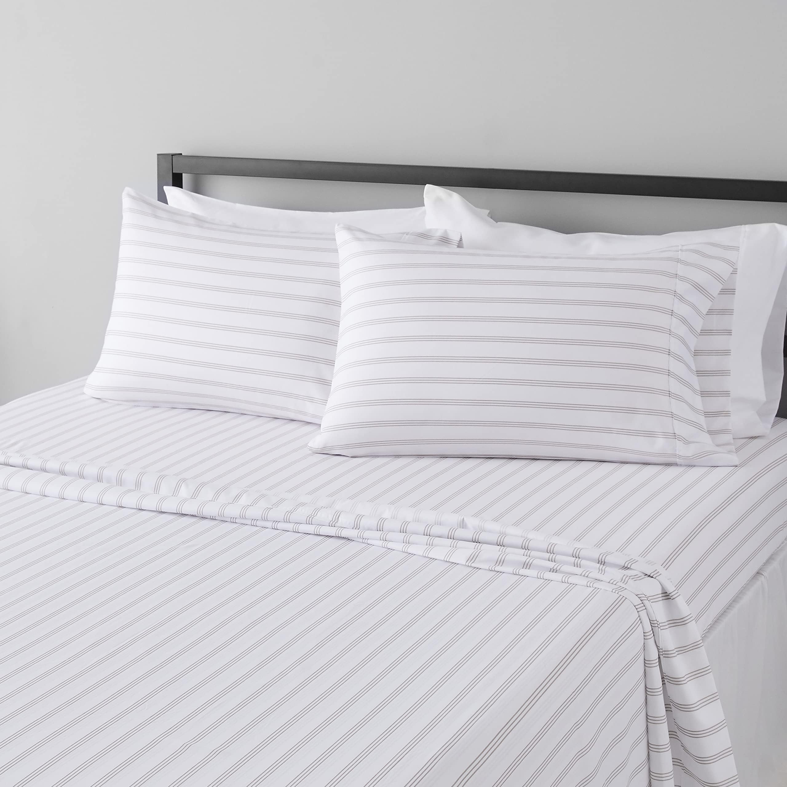 Lightweight Super Soft Easy Care Comfortable Microfiber 3-Piece Bed Sheet Set With 14-inch Deep Pockets, Twin XL, Dark Gray, Solid