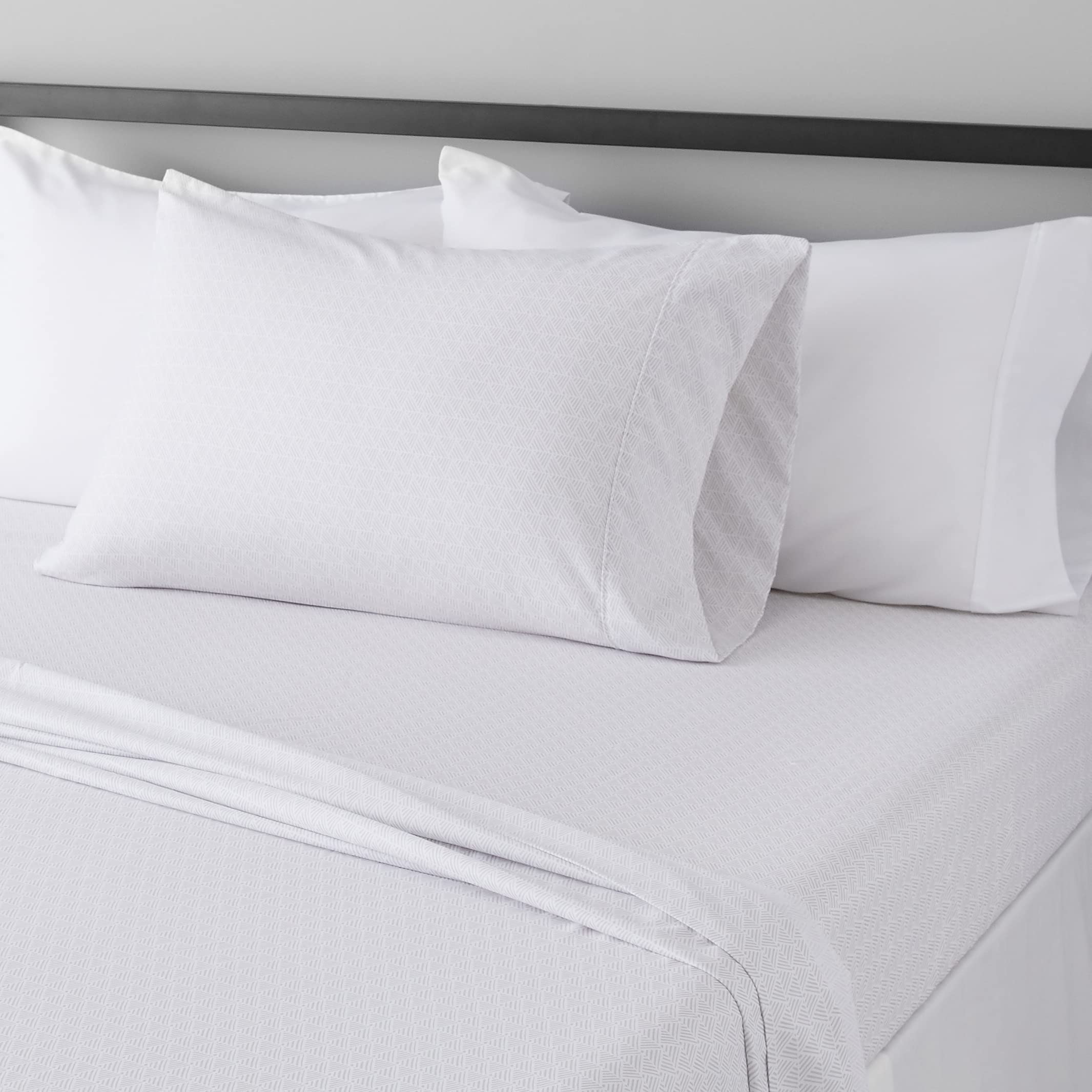 Lightweight Super Soft Easy Care Comfortable Microfiber 3-Piece Bed Sheet Set With 14-inch Deep Pockets, Twin XL, Dark Gray, Solid