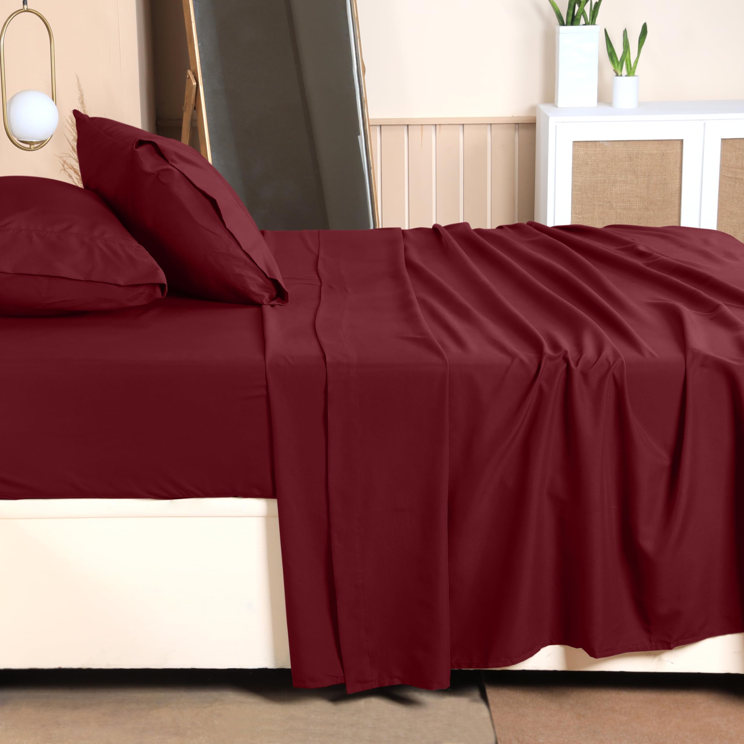 Queen Bed Sheets Set - 4 Piece Bedding - Brushed Microfiber - Shrinkage and Fade Resistant - Easy Care (Queen, Grey)