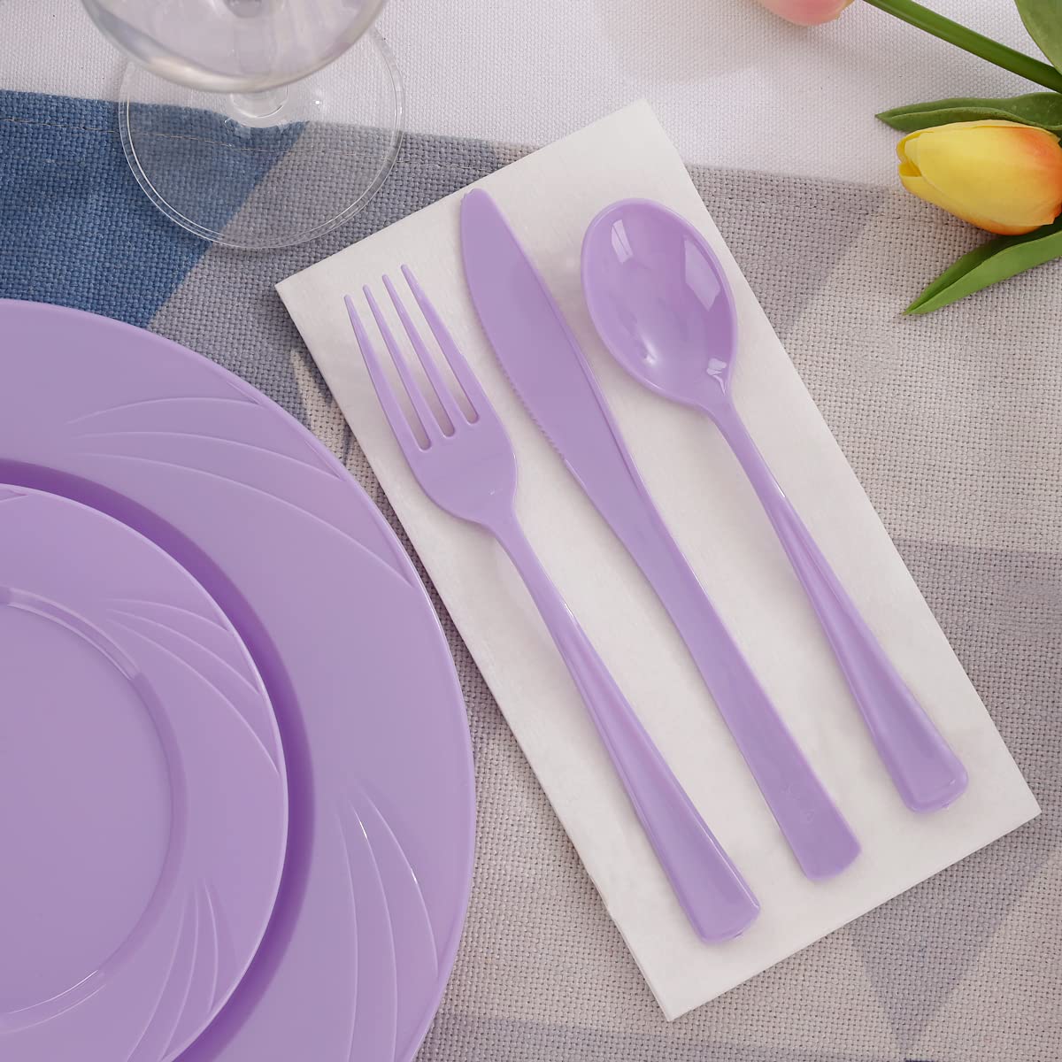 125Pieces Orange Plastic Plates - Orange Plastic Silverware - Orange Plates Disposable Include 25 Dinner Plates 25 Dessert Plates 25 Forks 25 Knives 25 Spoons Perfect for Parties & Thanksgiving