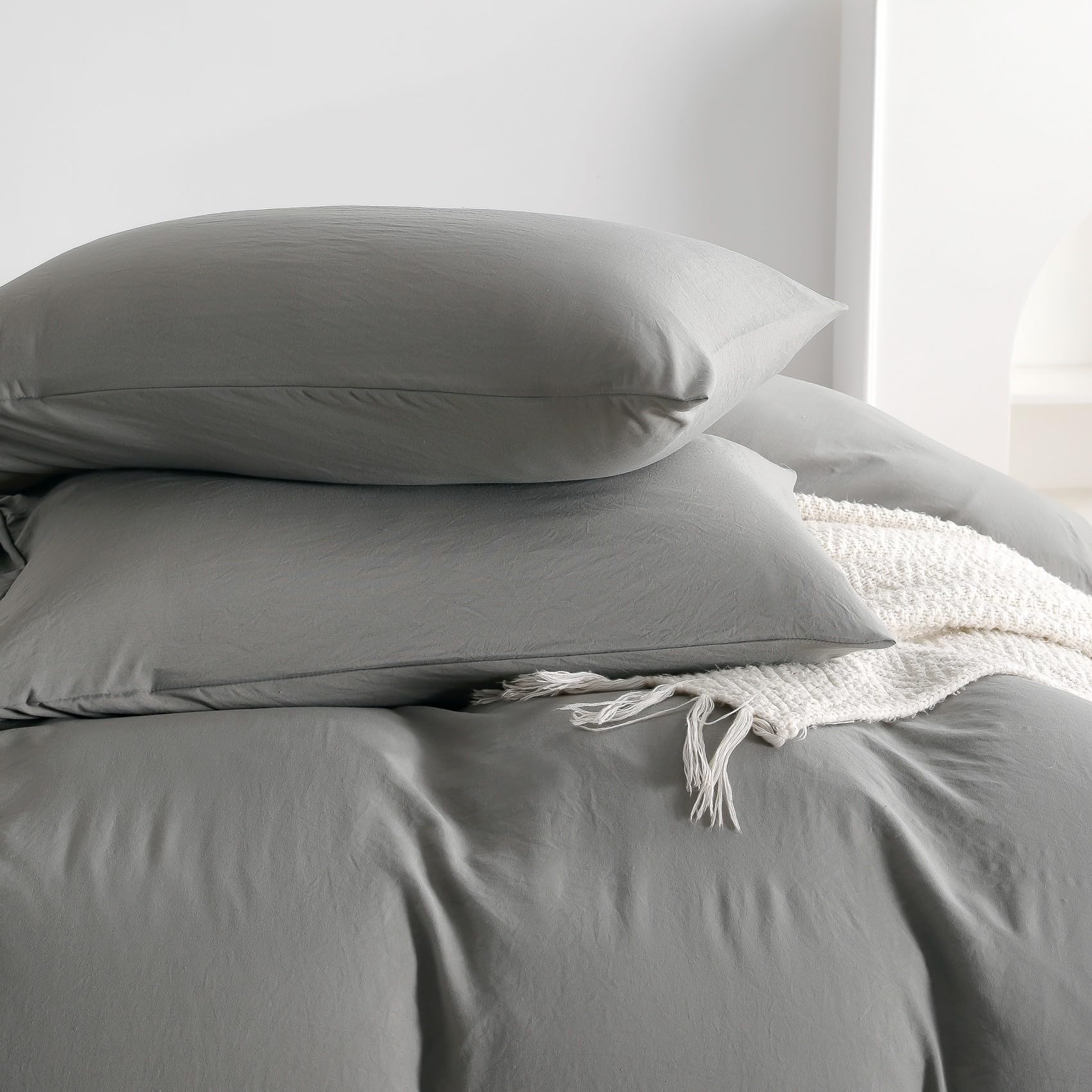 Duvet Cover Queen Size, Microfiber Duvet Cover with Zipper, Duvet Cover Set with 2 Pillow Shams, Soft Comforter Cover Queen Size, 90 x 90