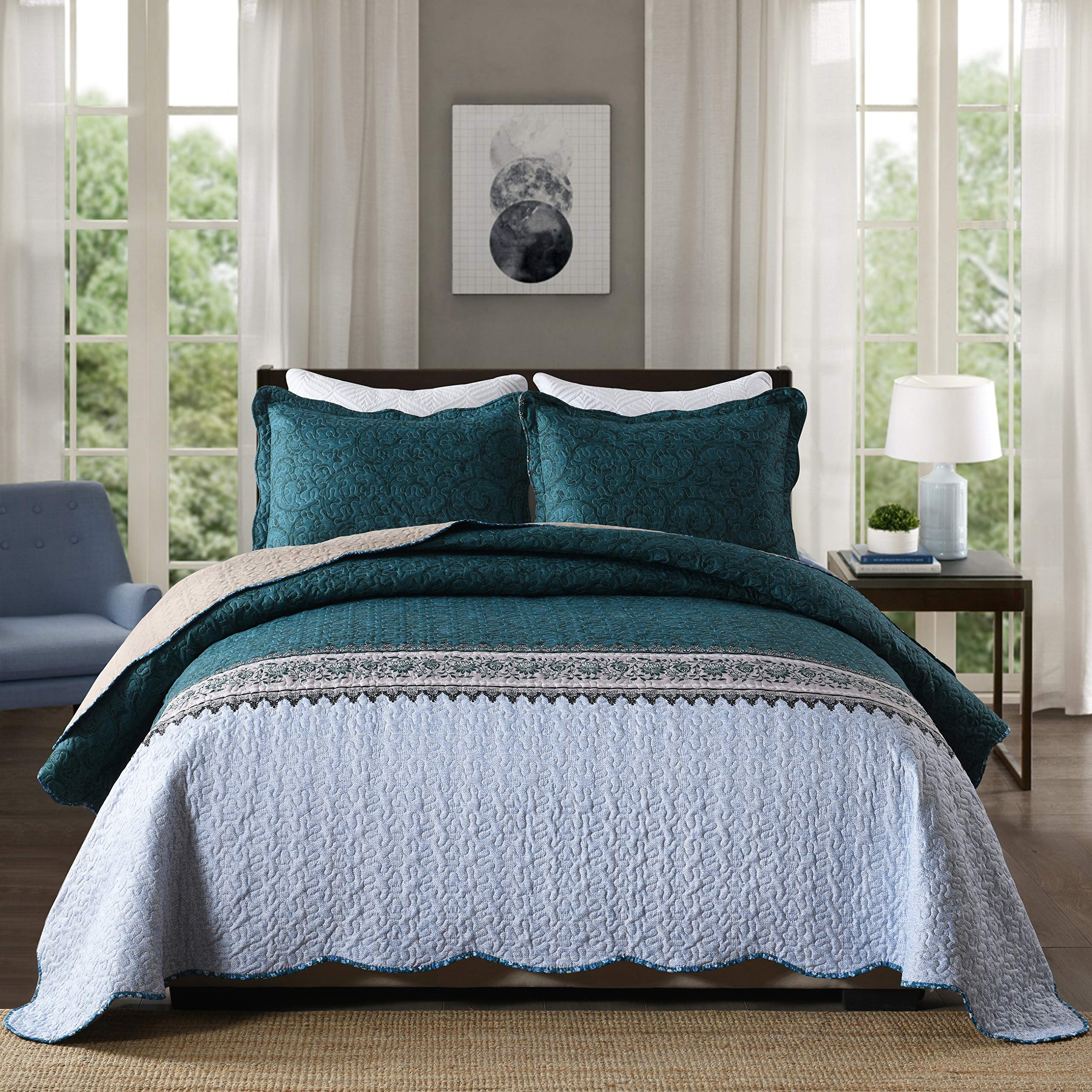 3-Piece Quilt Set Quilted Bedspread Lightweight Coverlet Set Garden Style Floral Printed Oversized Quilted Bedding Set with Shams for All Season