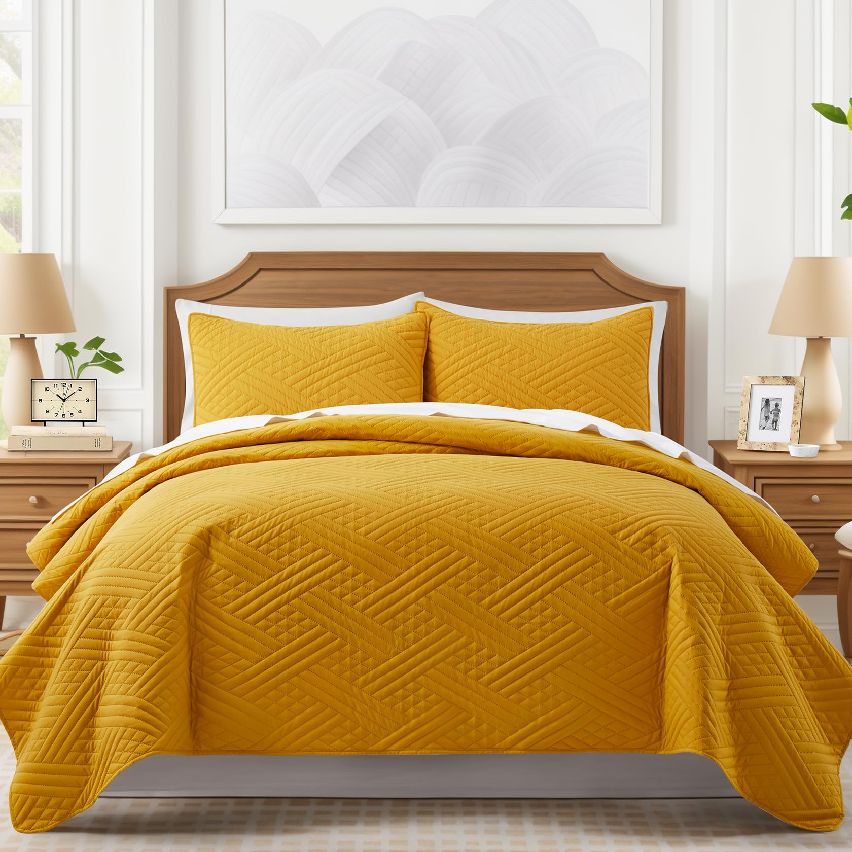 Queen Black Quilt with Stripe Pattern, Summer Lightweight Full Size Thin Comforter Bedding Set, Soft Microfiber Bedspread & Coverlet for All Seasons - 3 Piece(1 Quilt, 2 Pillow Shams)