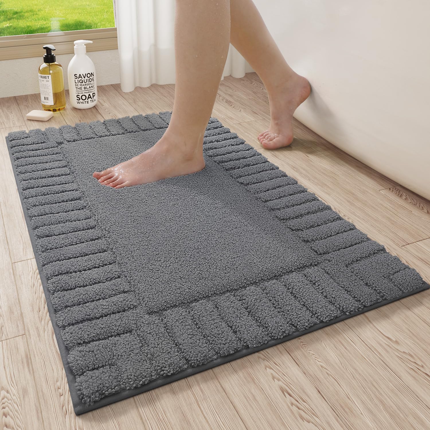 Premium Bath Rug, Extra Soft and Absorbent Bathroom Mat, Quick Dry, Non Slip, Machine Washable Bath Mat for Shower and Tub,16"x24"
