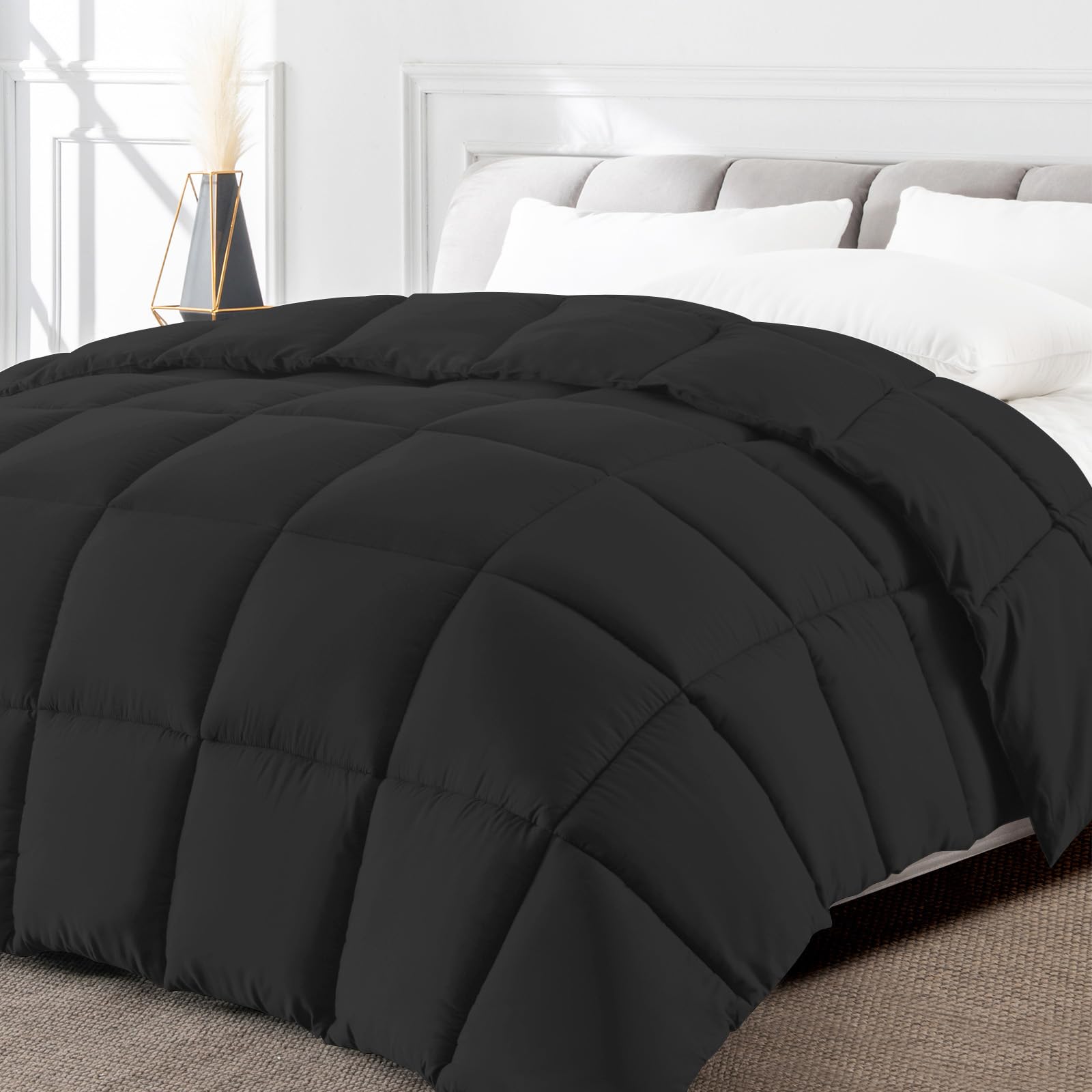 改Minoroty Queen Comforter Duvet Insert - All Season Down Alternative Quilted Bed Comforters Queen Size with Corner Tabs - Machine Washable - Dark Grey