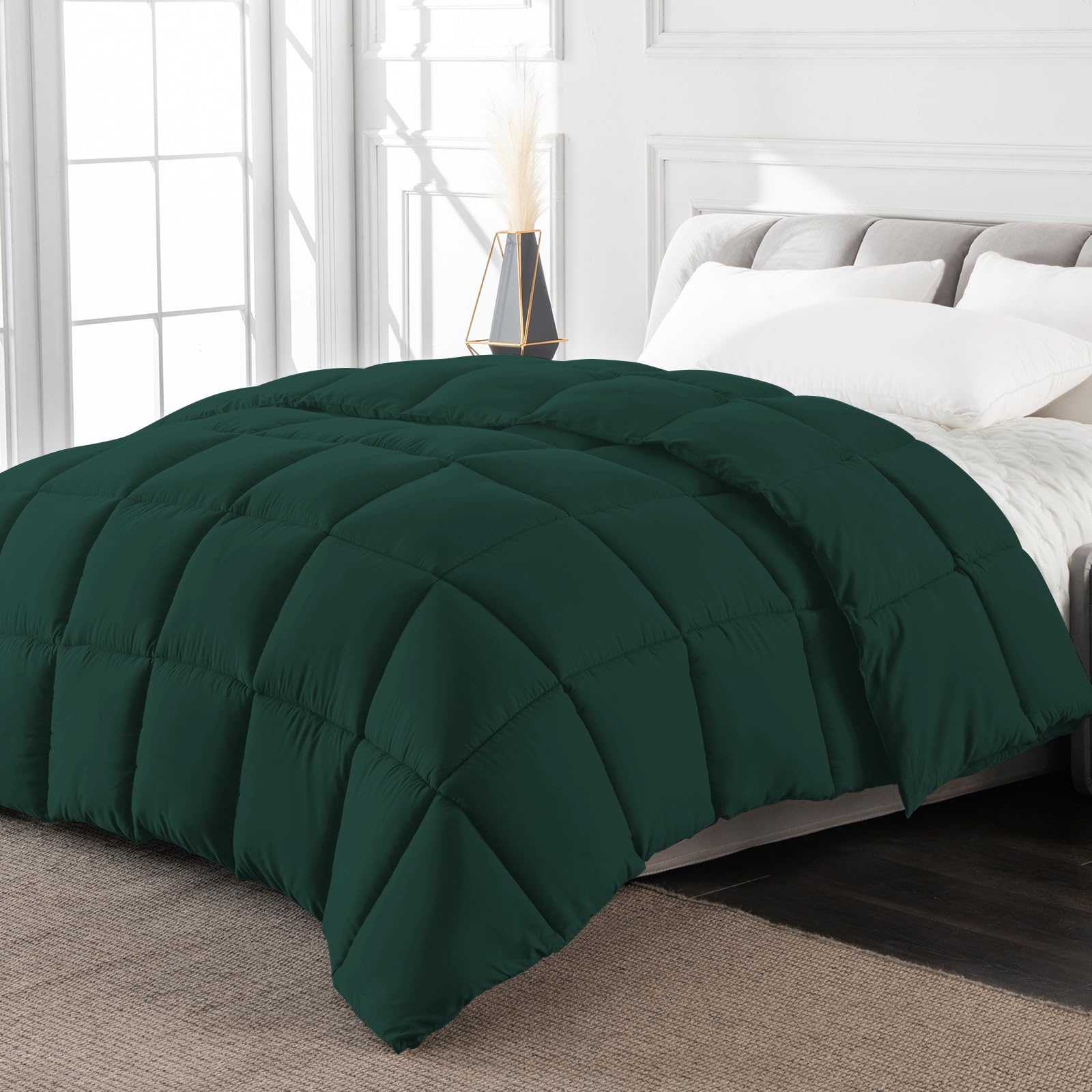 Queen Comforter Duvet Insert - All Season Down Alternative Quilted Bed Comforters Queen Size with Corner Tabs - Machine Washable