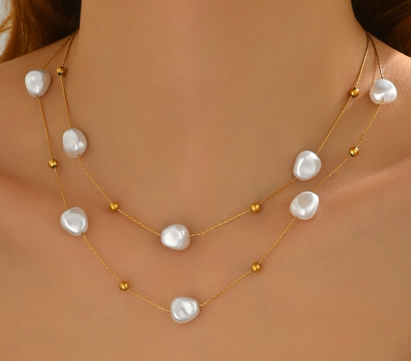 Lxalry 18K Gold-Plated Pearl-Studded Necklace - Stainless Steel Minimalist Jewelry for Women, Lightweight Hypoallergenic Gift for Wife/Mom, Skin-Safe Luxury for Daily &amp; Evening Glam