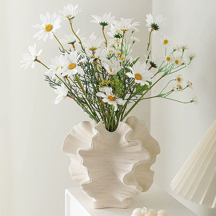 Ceramic Vase, Modern Coral Flower Vase for Pampas Grass, Unique Handmade Art Nordic Boho Vase, Matte Black Vase Small for Home Decor, Farmhouse, Living Room, Dining Table, Office, 5" H