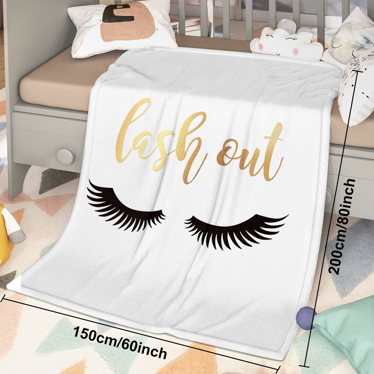 Long Eyelashes Printed Throw Blanket Plush Fluffy Flannel Fleece Blanket Soft Throws for Sofa Couch and Bed