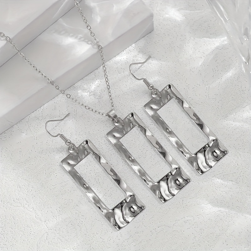 Lxalry Gold-Toned Hammered Geometric Jewelry Set, Recycled Alloy Necklace &amp; Earrings For Women, Eco-Friendly Hypoallergenic Accessories For Daily Party Formal