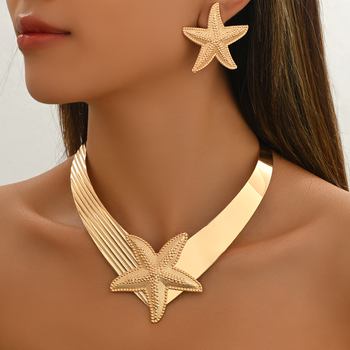 3-piece set of women's fashion metal ocean holiday style geometric starfish V-shaped irregular wide collar earring combination set suitable for seaside holiday party gift
