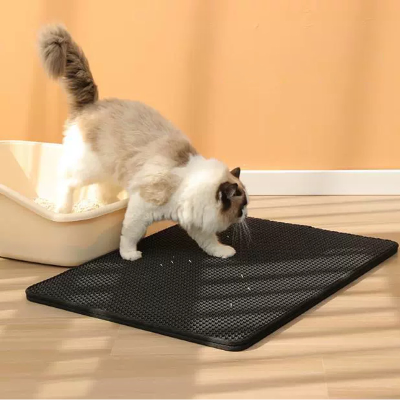 Cat litter mat with enhanced filtration to prevent litter from being spread outside, double-layer cat litter mat for cleanup and litter control. 60x45 cm