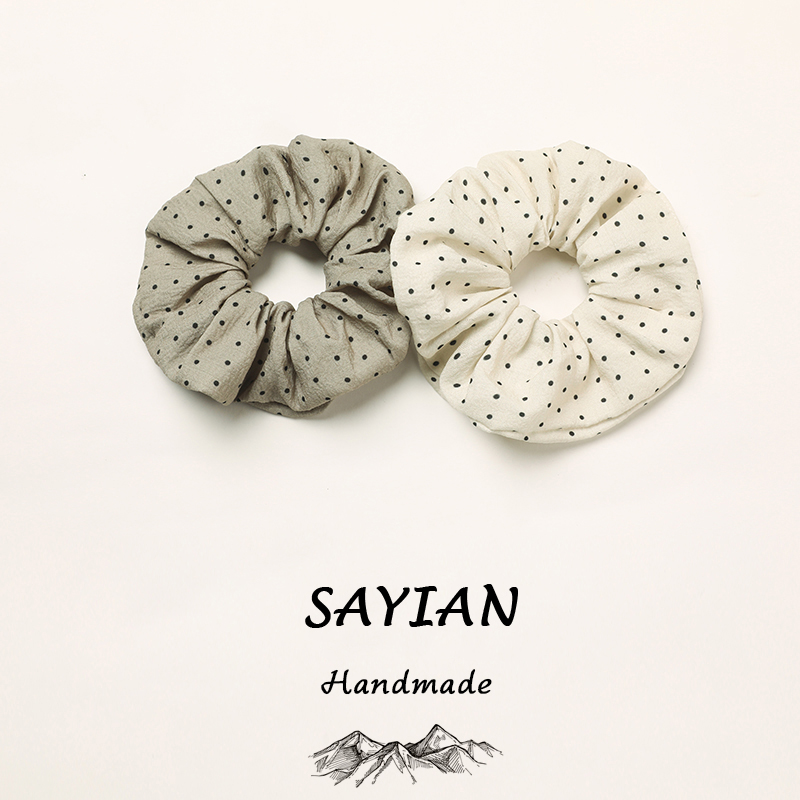 "2 pcs Elegant Spotted pattern Scrunchies - Soft, Stretchy, and Detachable Hair Ties for Ponytails, Polka Dots Fabric Hair Elastics, Spiral Hair Ring, and Cute Hair Accessories - Perfect for Girls and Women "