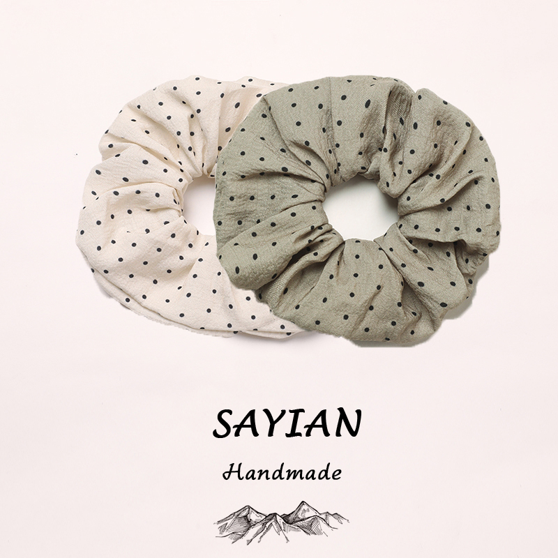 "2 pcs Elegant Spotted pattern Scrunchies - Soft, Stretchy, and Detachable Hair Ties for Ponytails, Polka Dots Fabric Hair Elastics, Spiral Hair Ring, and Cute Hair Accessories - Perfect for Girls and Women "