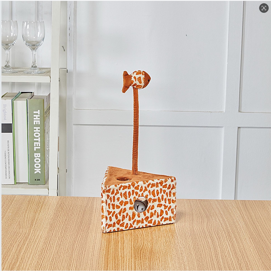 Interactive Cat Scratching Post with Cute Crab/Fish/Shell Design, Durable Cat Toy for Indoor Cats and Kittens, Soft Plush Surface with Sturdy Base, Fun Play & Exercise Furniture
