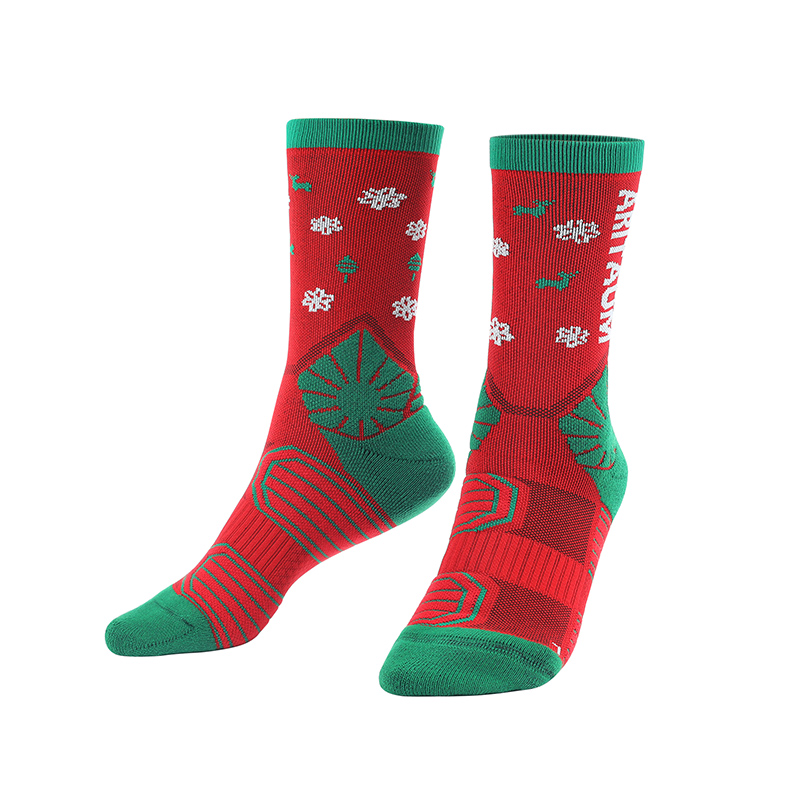 A pair of men's and women's matching winter anti-slip thick Christmas stockings - a warm and comfortable Christmas gift