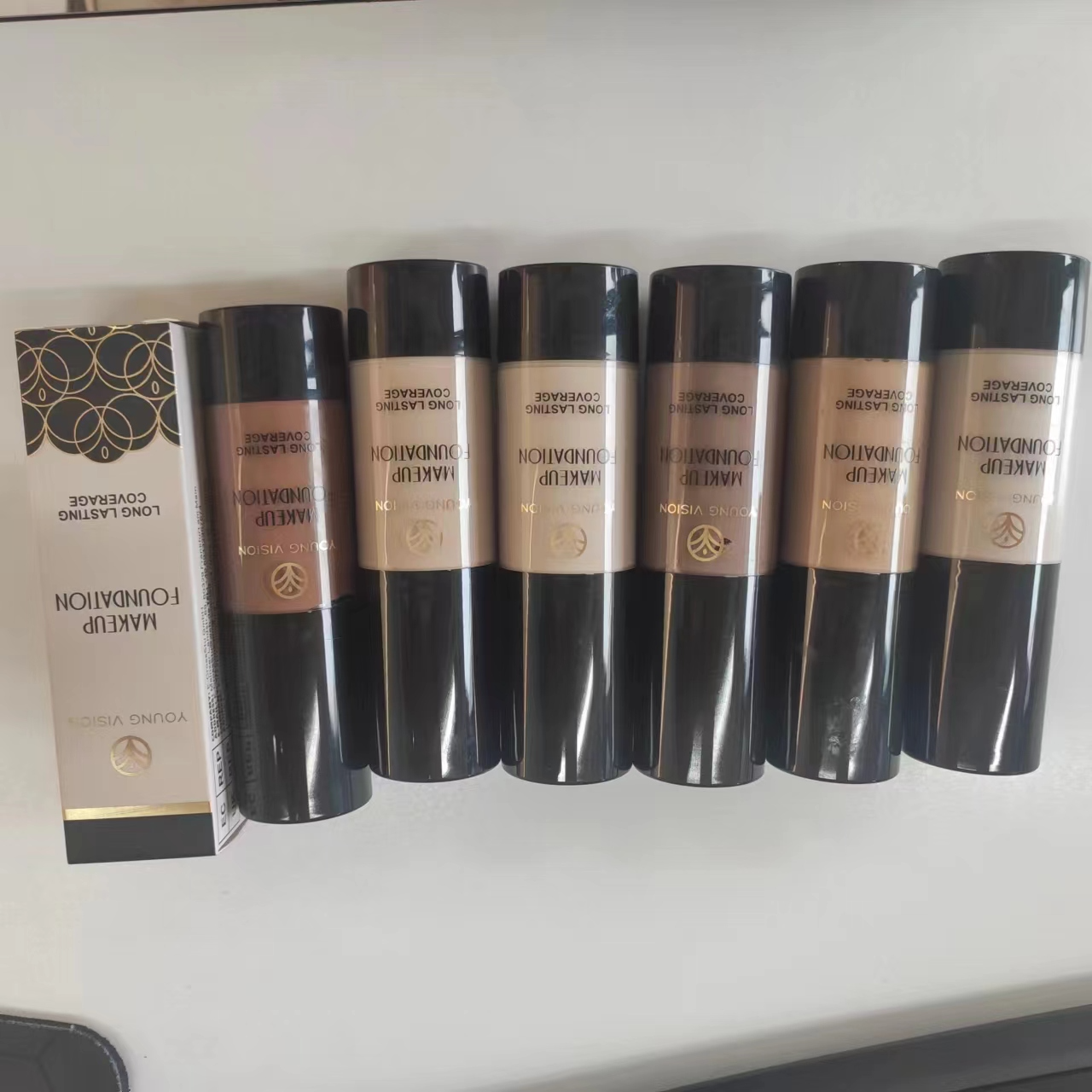 young vision 3 color matte pressed foundation brighten skin tone hide pores correct skin tone concealer