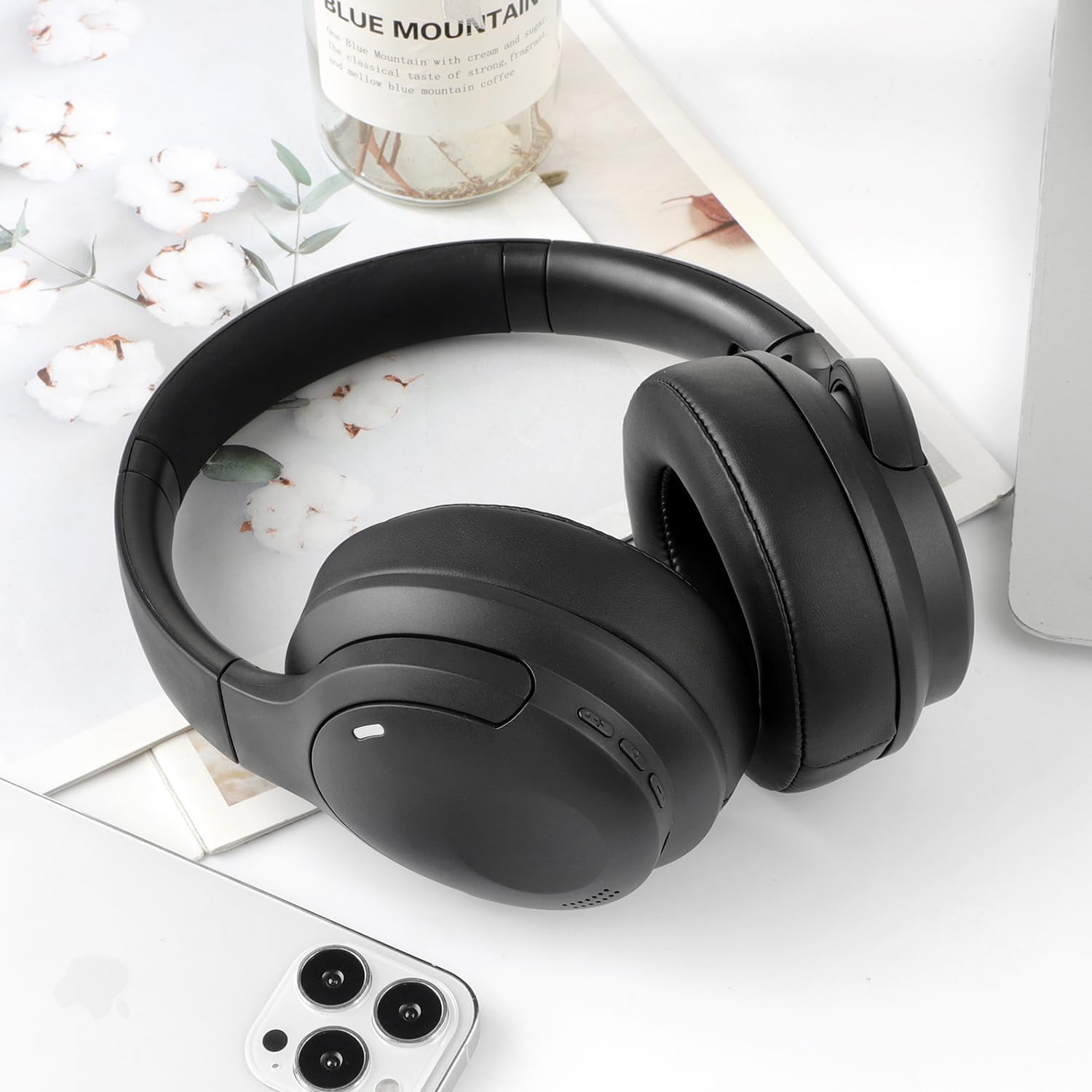 Dnil Wireless Bluetooth Headphones with a Foldable, Over-Ear Design and Built-in Hidden Microphone, Suitable for Studying, Listening to Music, and Gaming.