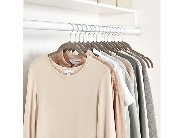 Amazon Basics Space Saving Slim Velvet Non-Slip Clothes Hangers, Sturdy, Gray/Silver, 100-Pack